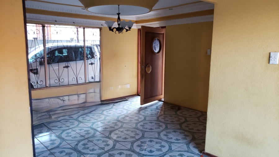 3 Bedroom Property for Sale in Geelhoutpark North West